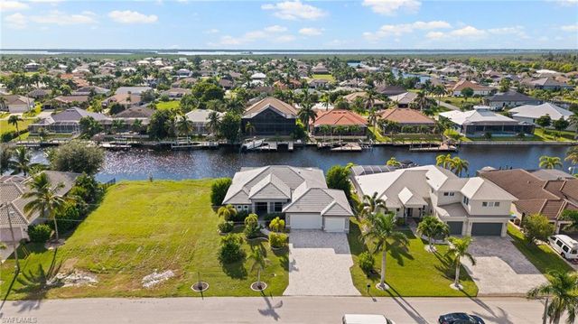 2532 SW 26th PL, Cape Coral, FL 33914