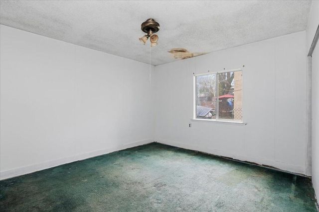 1079 Magnolia Avenue W, San Bernardino, CA 92411