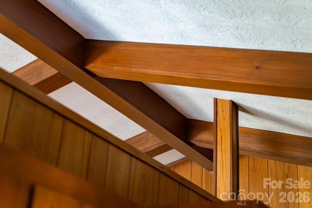 180 Lakewood Drive, Asheville, NC 28803