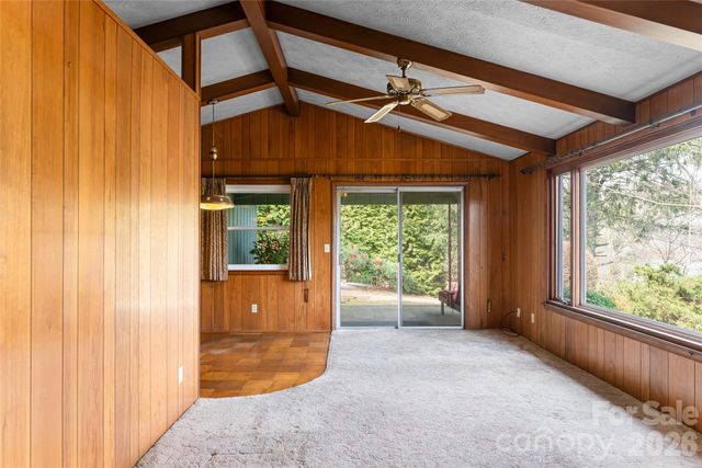 180 Lakewood Drive, Asheville, NC 28803