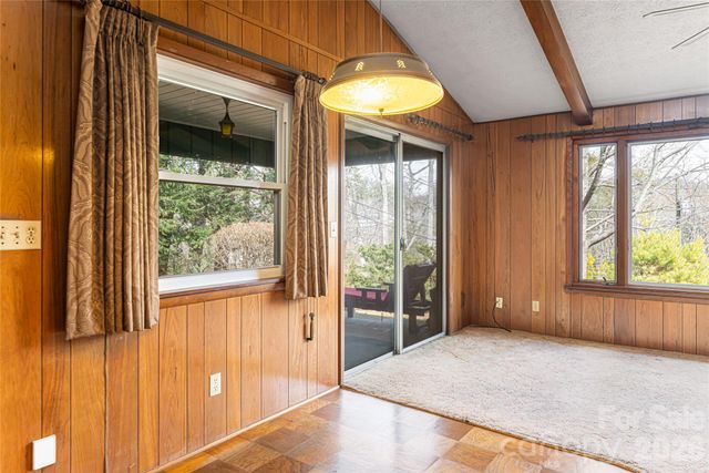 180 Lakewood Drive, Asheville, NC 28803