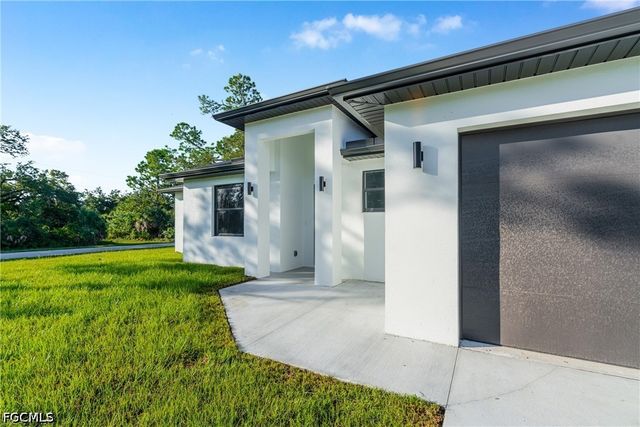 1501 Lovett ST, Port Charlotte, FL 33953