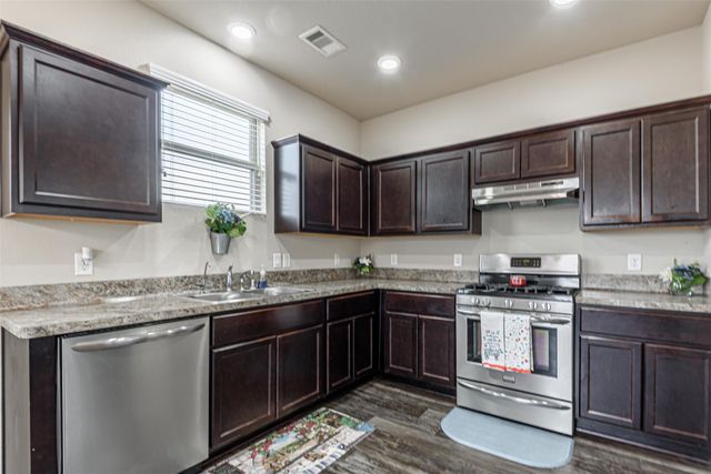 5206 Jasmine Valley Court, Katy, TX 77449