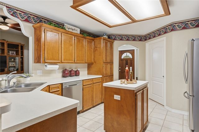 3468 Wayne Cir, Ingleside, TX 78362