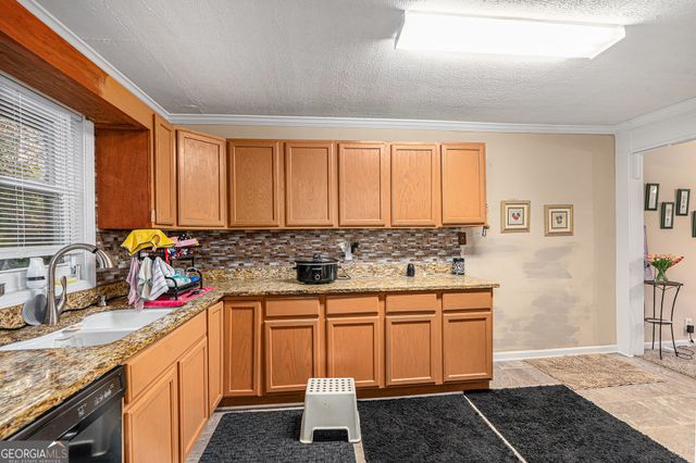 1326 Oakdale Drive, Griffin, GA 30224