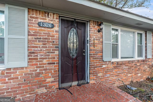 1326 Oakdale Drive, Griffin, GA 30224