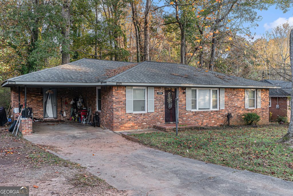 1326 Oakdale Drive, Griffin, GA 30224