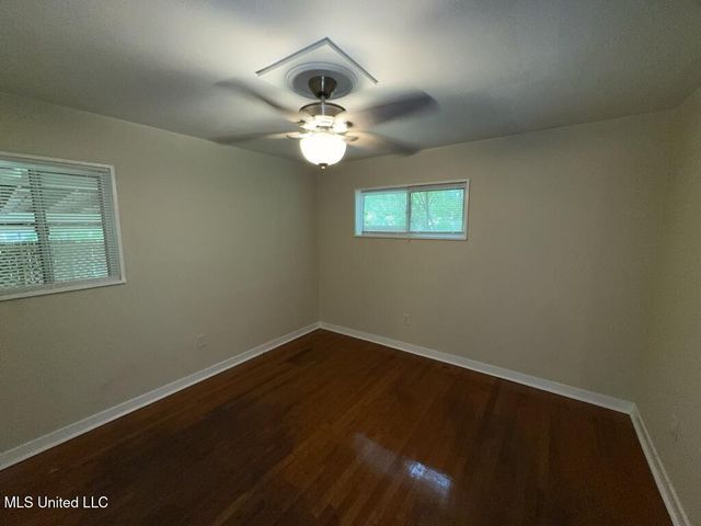 1618 Kentwood Drive, Jackson, MS 39212