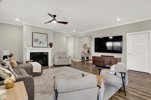 19407 Wilkey Circle, Westfield, IN 46074