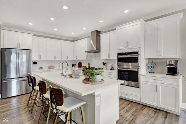 19407 Wilkey Circle, Westfield, IN 46074