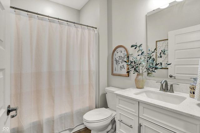 19407 Wilkey Circle, Westfield, IN 46074