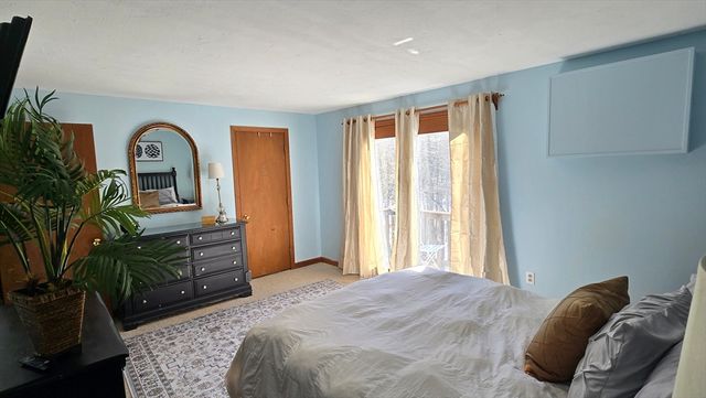 93 Pennacook Drive 93, Leominster, MA 01453