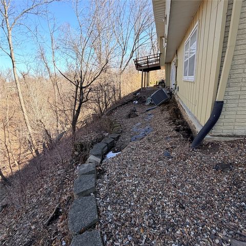 3022 Alleghany Drive NE, Cedar Rapids, IA 52402