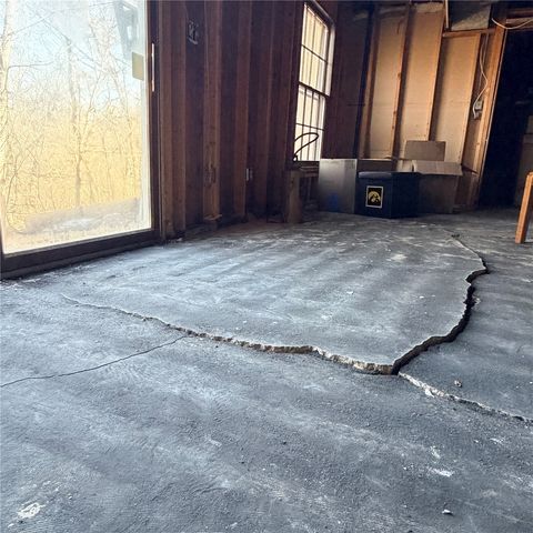 3022 Alleghany Drive NE, Cedar Rapids, IA 52402