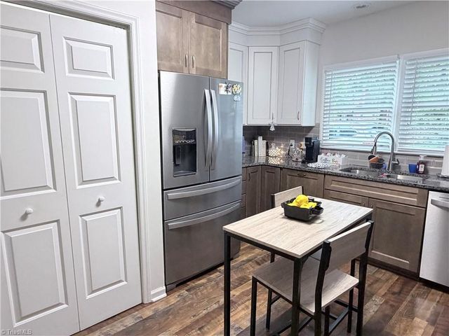 765 Oakland Drive G, Elkin, NC 28621