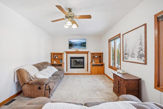 1703 Cumberland Court, Waunakee, WI 53597