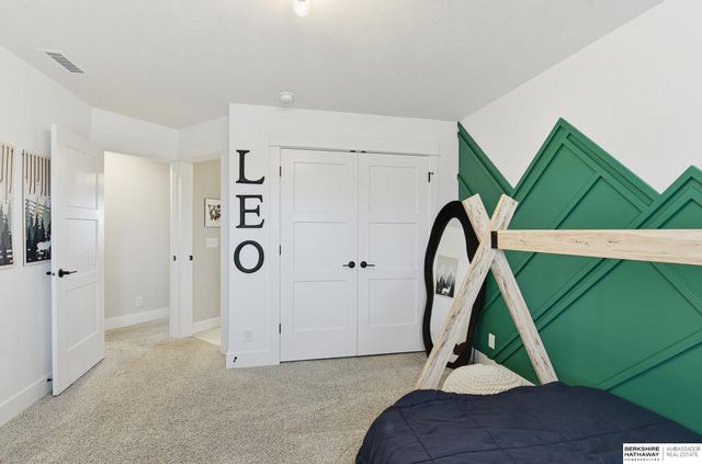 12357 Cooper Street, Papillion, NE 68046