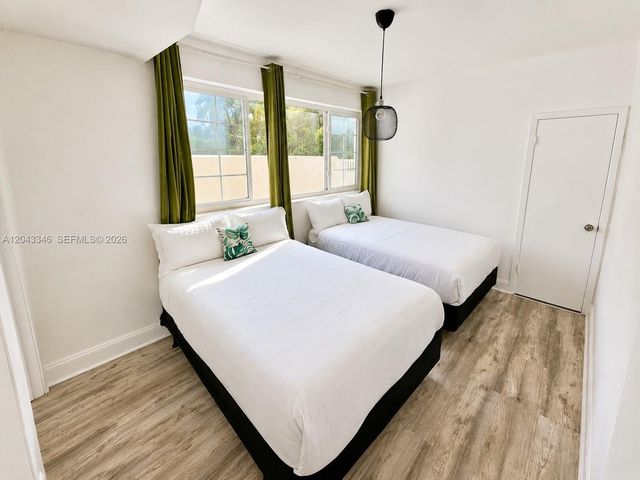 3025 Indian Creek Dr 110 110, Miami Beach, FL 33140