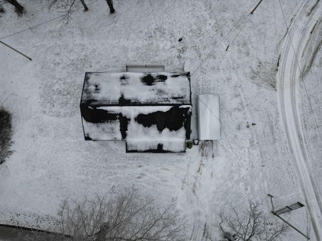 1356 W Pine Hill Road, London, KY 40744