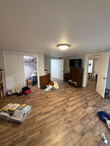 1356 W Pine Hill Road, London, KY 40744