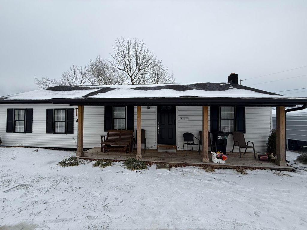 1356 W Pine Hill Road, London, KY 40744