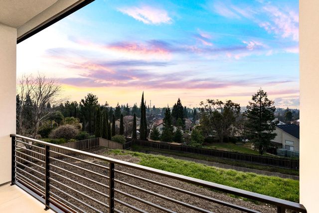 762 Glen-Mady Way, Folsom, CA 95630