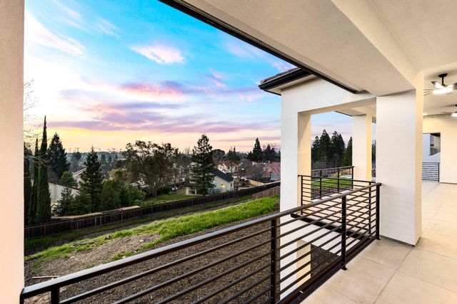 762 Glen-Mady Way, Folsom, CA 95630