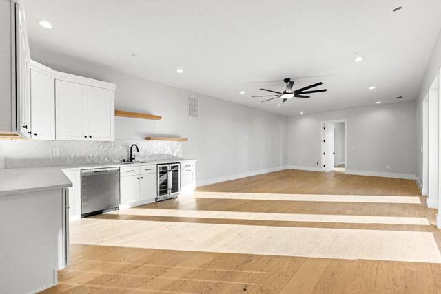 762 Glen-Mady Way, Folsom, CA 95630