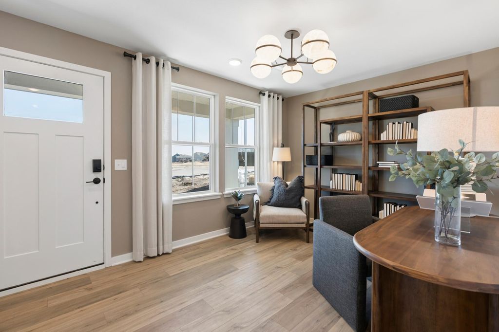 1802 Tamarack Road, Shakopee, MN 55379 — photo 2