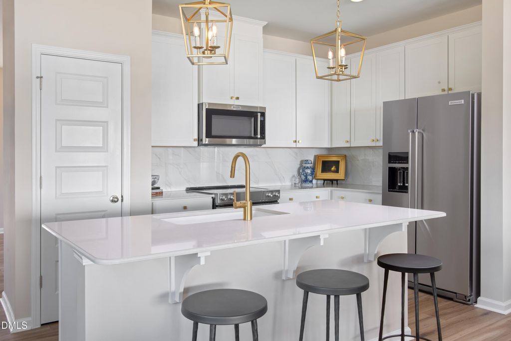 10504 Brookside Reserve Road, Raleigh, NC 27614