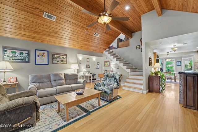 6330 Shawnee Street, Kiln, MS 39556