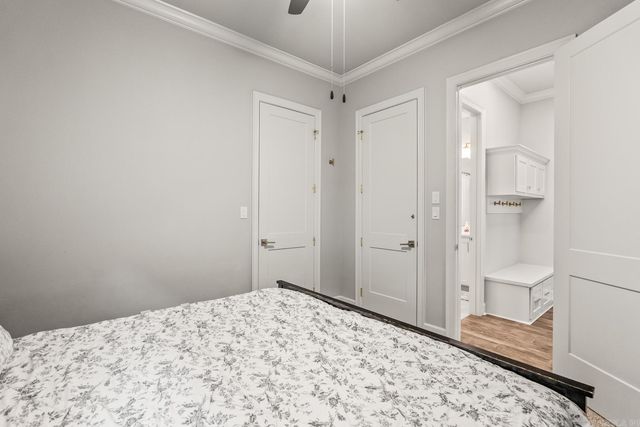 301 Kanis Ridge Dr, Little Rock, AR 72223