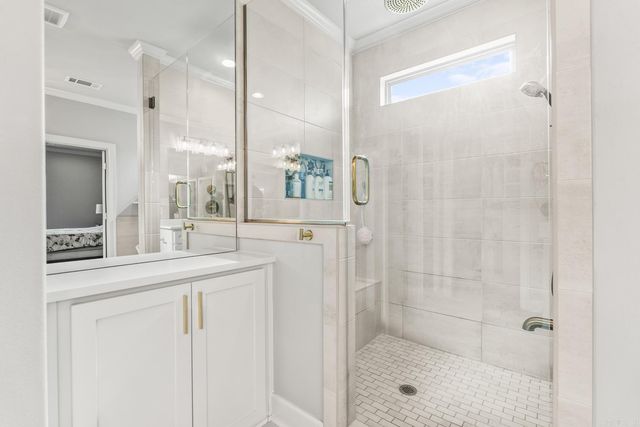 301 Kanis Ridge Dr, Little Rock, AR 72223