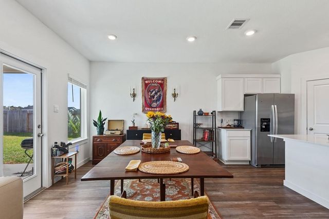 815 Devils Bridge Street, Conroe, TX 77303