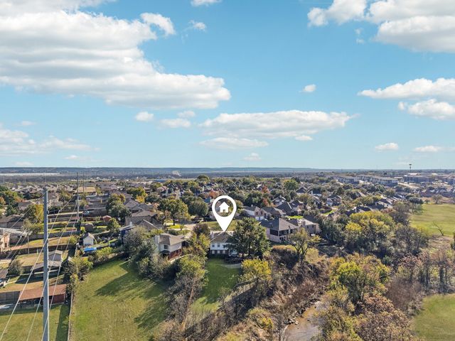 3901 Silver Meadow Lane, Grand Prairie, TX 75052