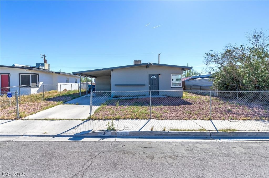 104 Stanford St Street, Las Vegas, NV 89107 — exterior