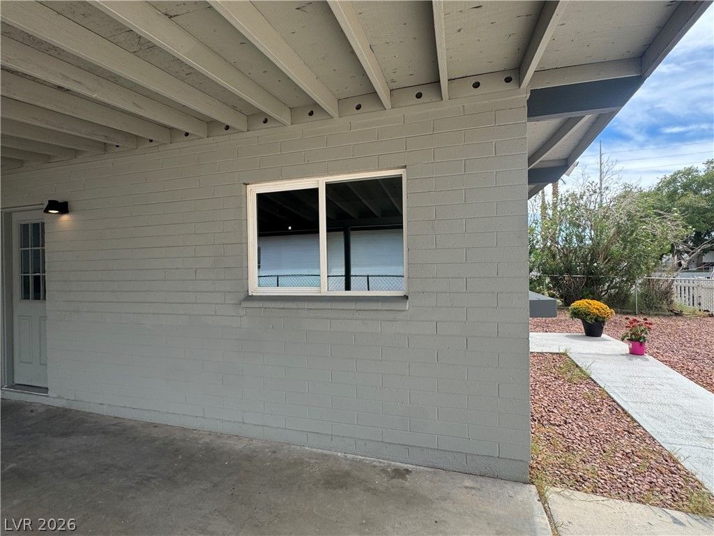 104 Stanford St Street, Las Vegas, NV 89107 — photo 5