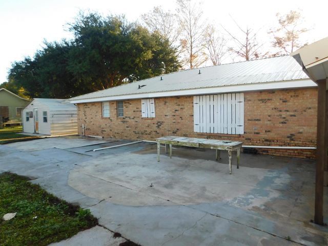373 Chester Lee Street, Larose, LA 70373