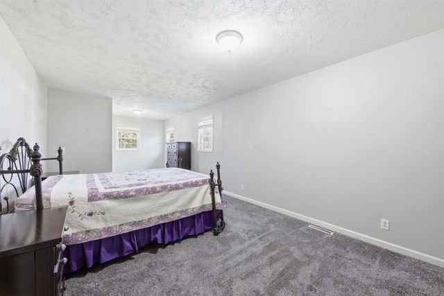 925 E Betsy Ross Dr, Andover, KS 67002