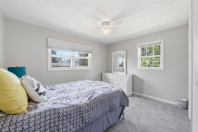 925 E Betsy Ross Dr, Andover, KS 67002