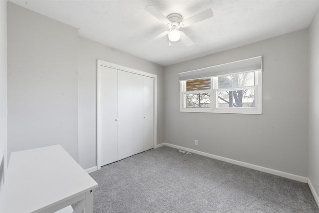 925 E Betsy Ross Dr, Andover, KS 67002