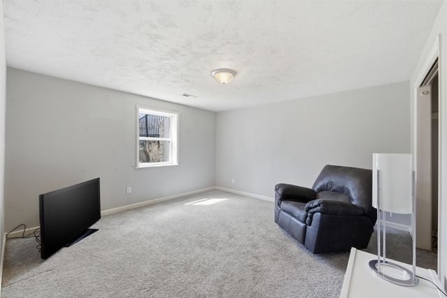 925 E Betsy Ross Dr, Andover, KS 67002