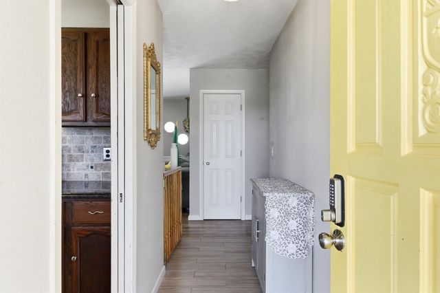 925 E Betsy Ross Dr, Andover, KS 67002