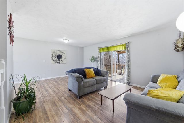 925 E Betsy Ross Dr, Andover, KS 67002