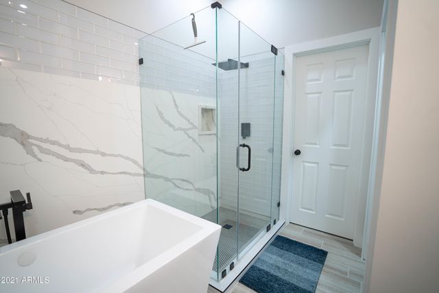 8270 N HAYDEN Road 2005, Scottsdale, AZ 85258