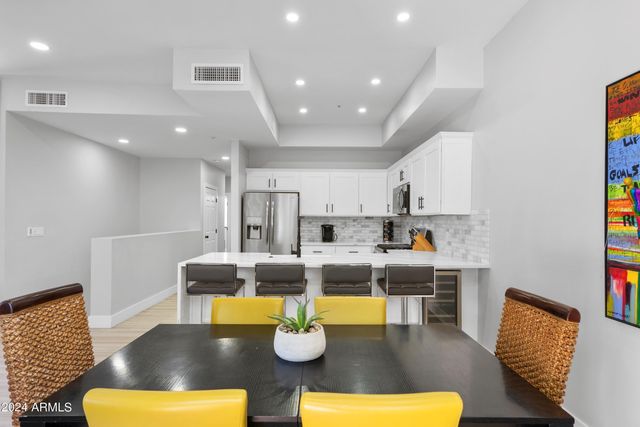 8270 N HAYDEN Road 2005, Scottsdale, AZ 85258