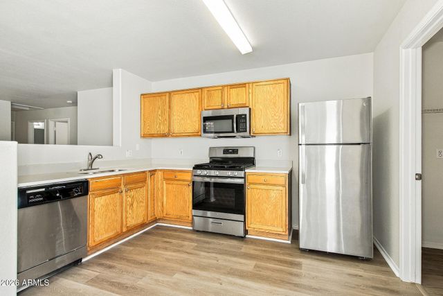 16275 W ADAMS Street, Goodyear, AZ 85338