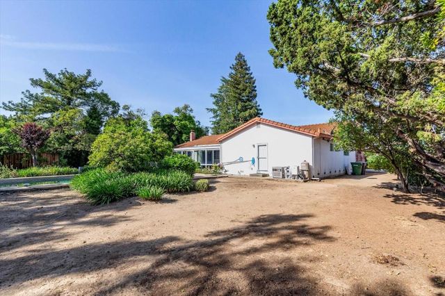 19875 SEA GULL Way, Saratoga, CA 95070