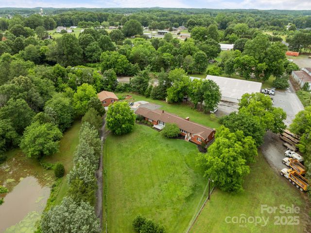 10637 Highway 52 Highway, Rockwell, NC 28138