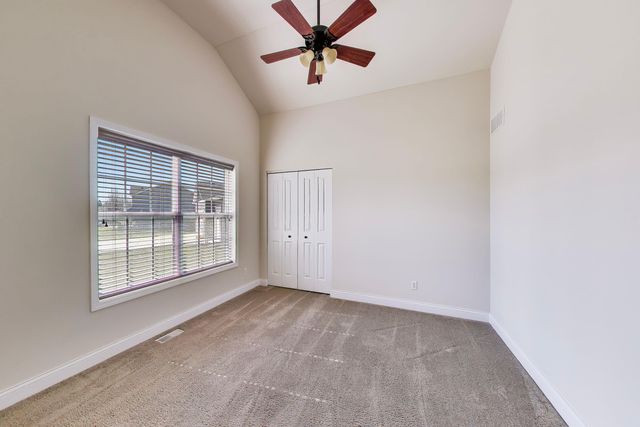 2427 Bennington Avenue, Schererville, IN 46375